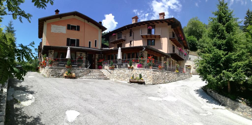 Agriturismo Cornei Da Nadia Guest House Collio Ngoại thất bức ảnh